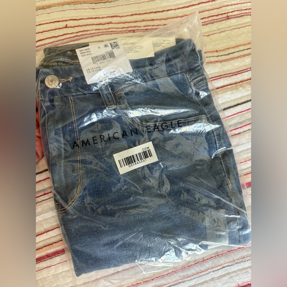 American Eagle Outfitters Blue Jeans